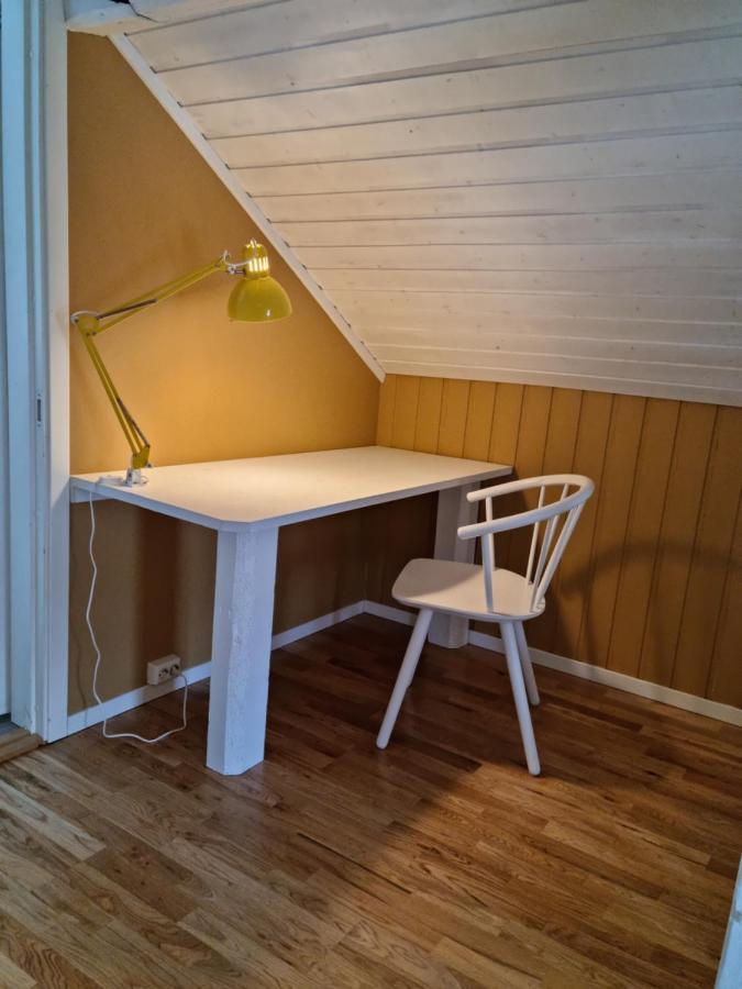 Loftsleilighet Midt I Sentrum Skjervoy Kültér fotó